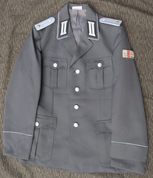 wr19s.jpg (5379 bytes)