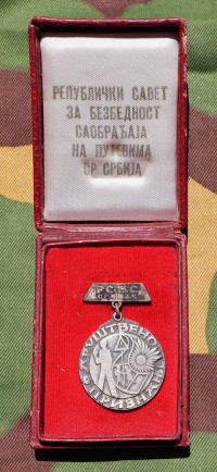 yu1336frs.jpg (3475 bytes)