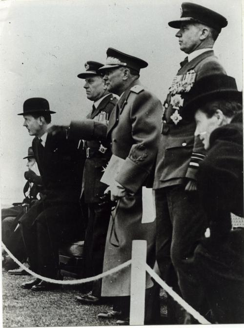 yugoslav-photo-1.jpg (47064 bytes)